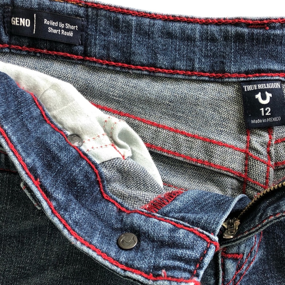 🔴SOLD🔴 TRUE RELIGION Geno Cut Off Jean Shorts - Picture 7 of 7